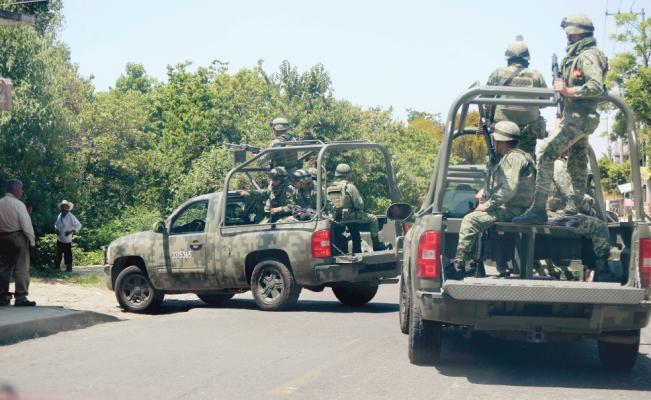 Lopez Obrador El Ejercito Y La Marina La Otra Opinion