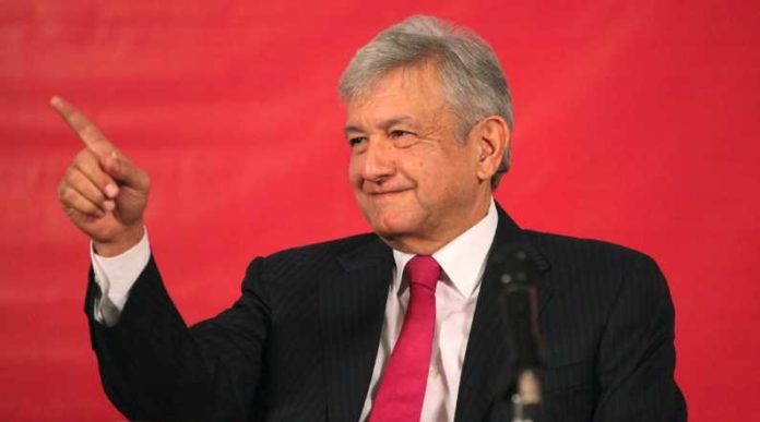 amlo-rojo-1