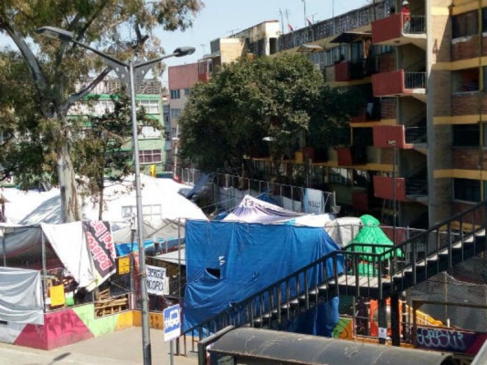 damnificados-de-multifamiliar-tlalpan-denuncian-robo-a-viviendas-28674