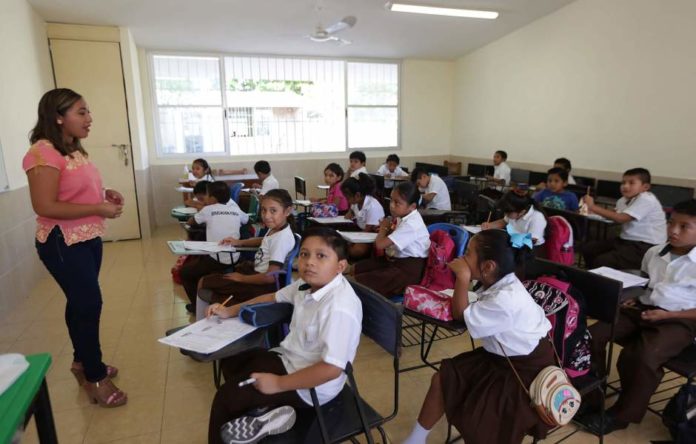 escuelas-regreso-depresion-notimex
