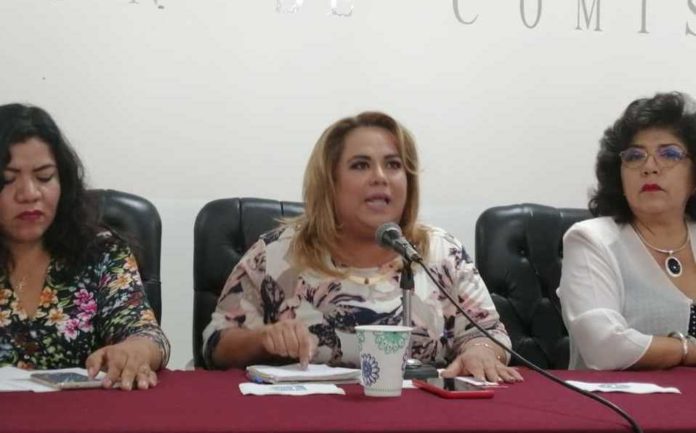 Diputadas morelos plantón