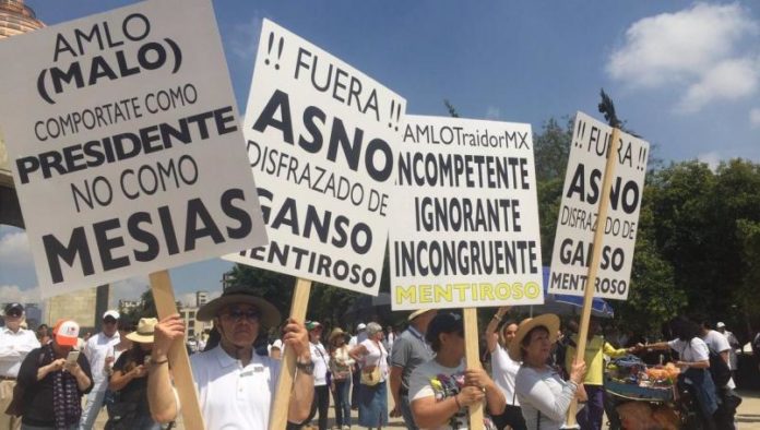 AMLO asegura que no existe malestar social y que la gente está feliz