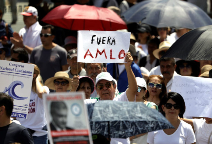 Marcha-contra-AMLO