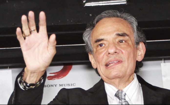 Investigan homicidio de José José