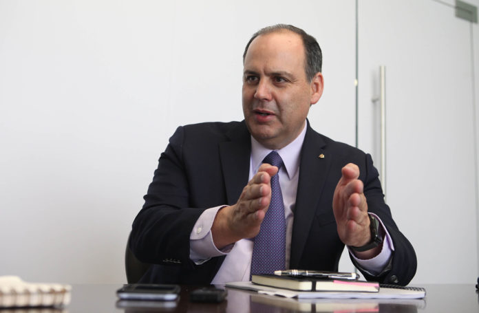 Gustavo de Hoyos