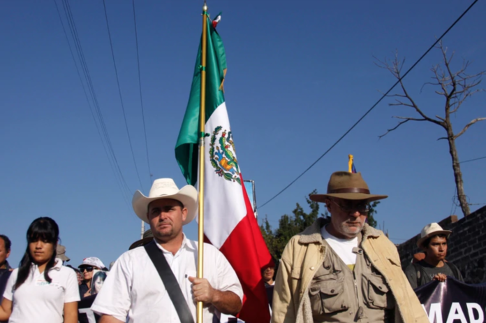 Denuncian que en 2011 marcharon para que renunciara García Luna