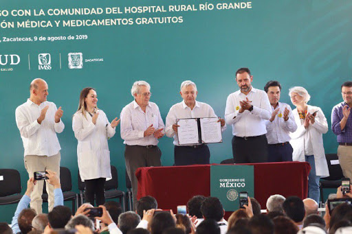 Aplausos AMLO