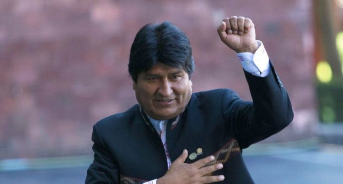 Evo Morales decide viajar a Cuba