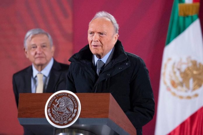 El Jefe del Ejecutivo, Andrés Manuel López Obrador, y Alejandro Gertz Manero, Fiscal General de la República, en la mañanera