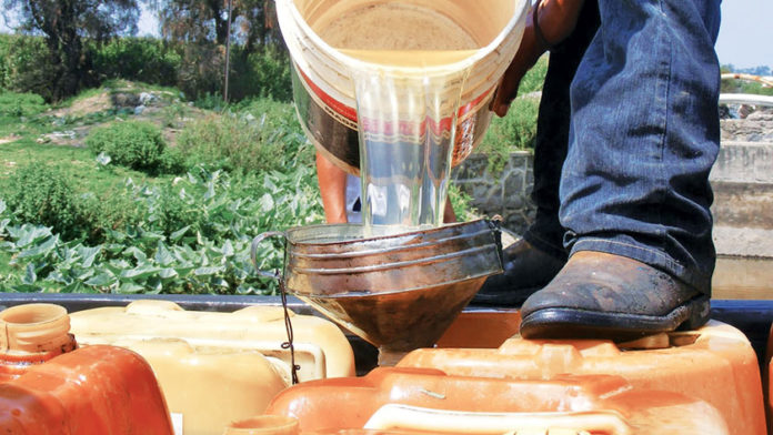 Detienen a sujetos con hidrocarburo robado en coahuila