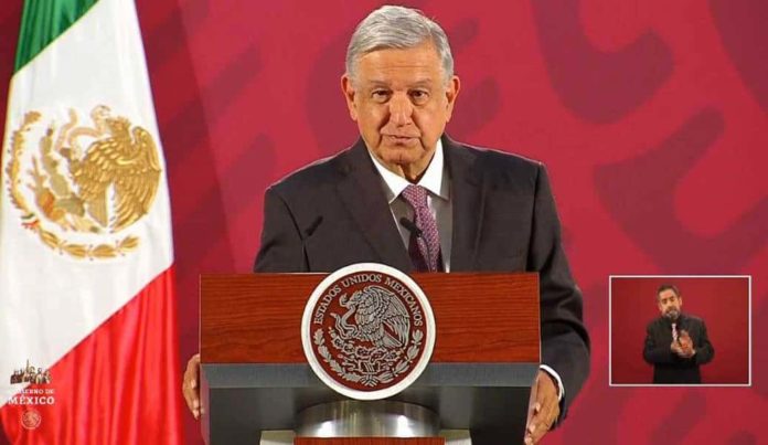 AMLO DICE QUE HUBO GRUPOS FEMINISTAS NEOLIBERALES
