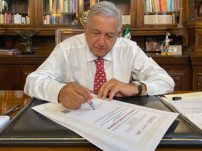 AMLO y sus estupideces