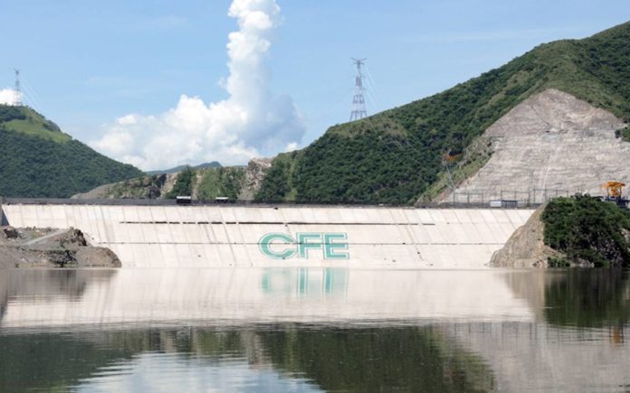 Astudillo pide que CFE garantice energía para sistema de agua potable ante COVID-19