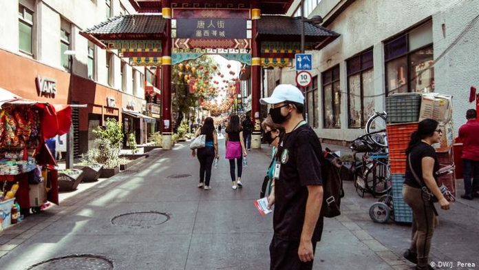 México supera a China en el número de decesos por COVID-19