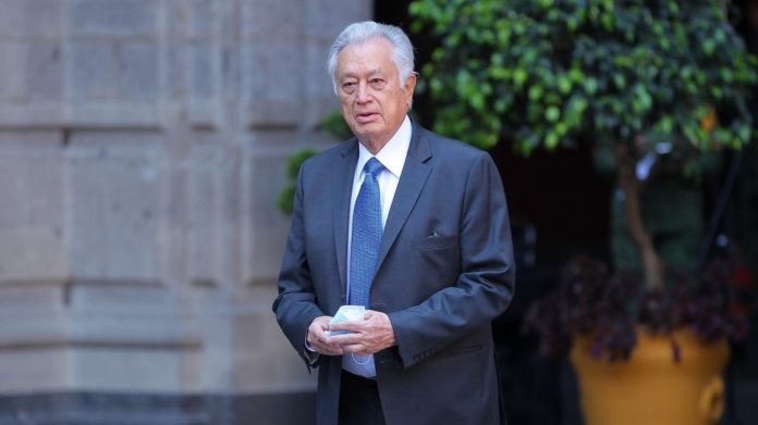 Bartlett y su defensa de la CFE
