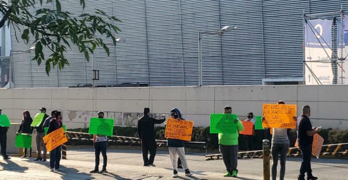 Manifestantes Centro Banamex