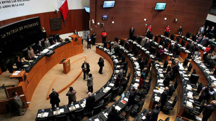 Quedan disueltos los grupos parlamentarios del PRD y PES en el Senado