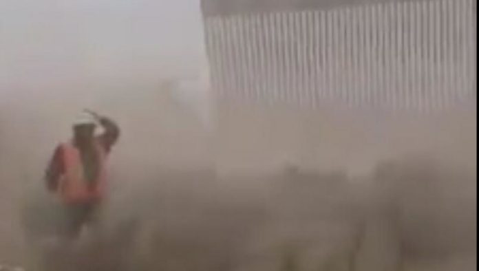 EU niega que Hanna haya afectado el muro EU niega que Hanna haya afectado el muro