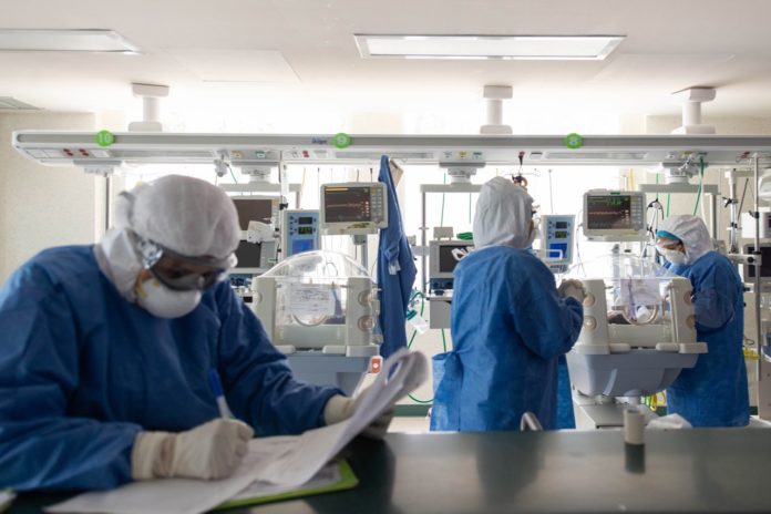 México se acerca a los 400 mil casos de COVID México se acerca a los 400 mil casos de COVID