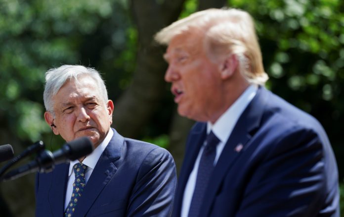 Trump y sus insultos hacia los mexicanos Trump y sus insultos hacia los mexicanos