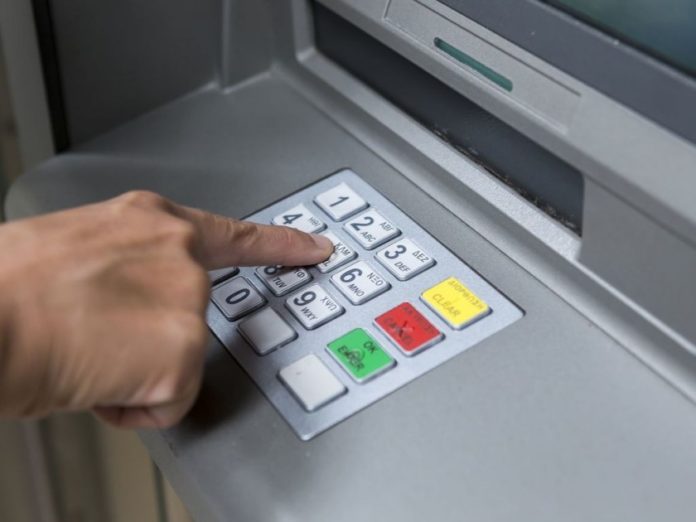 FBI y UIF investigan banda internacional involucrada en saque de cajeros automáticos