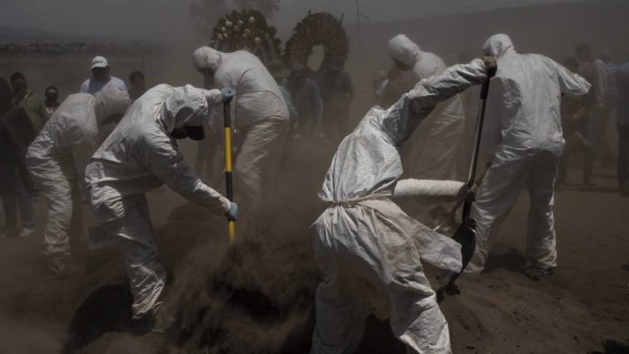 México supera los 45 mil decesos por COVID-19