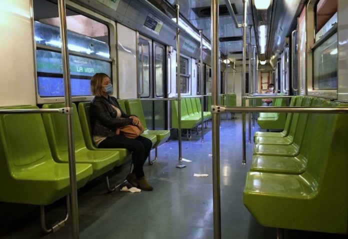 Estas son las líneas del Metro “aprobadas” y “reprobadas” en el uso de cubrebocas