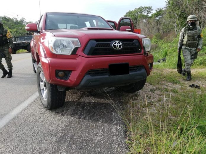 Camioneta Asegurada por la Sedena