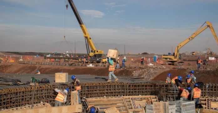 Nuevo Aeropuerto Santa Lucía
