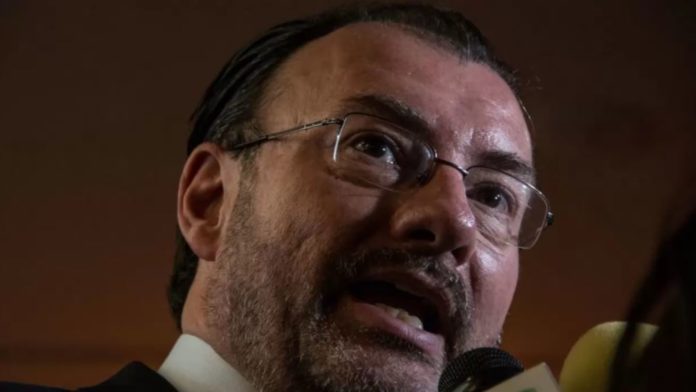 Piden salida de Videgaray del MIT Piden salida de Videgaray del MIT