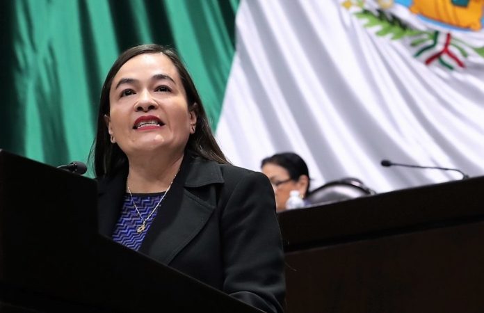 PRD presenta queja contra diputado de Morena PRD presenta queja contra diputado de Morena