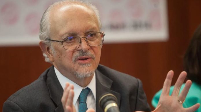 Quadri crítica a funcionarios tras muerte de Mario Molina Quadri crítica a funcionarios tras muerte de Mario Molina