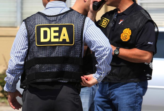 AMLO arremete contra la DEA, pide que la investiguen