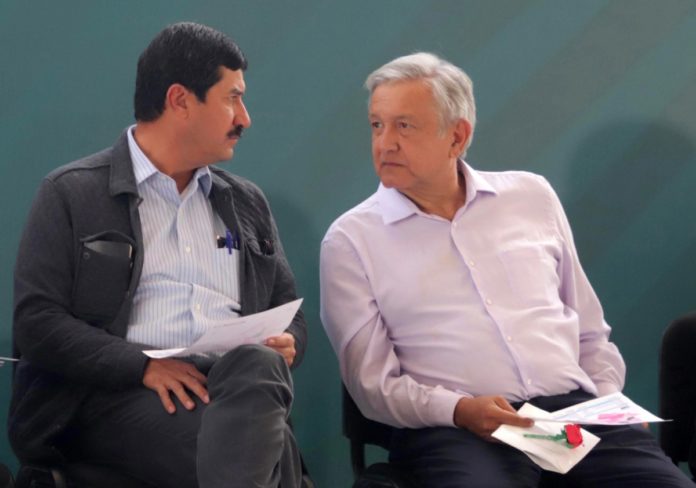 AMLO-Corral