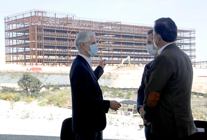 Del Mazo presenta proyecto de desarrollo inmobiliario más grande del Edomex