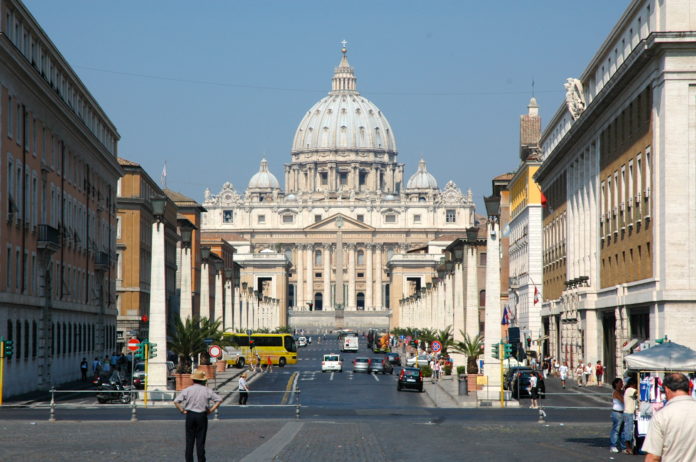 El Vaticano-COVID-19
