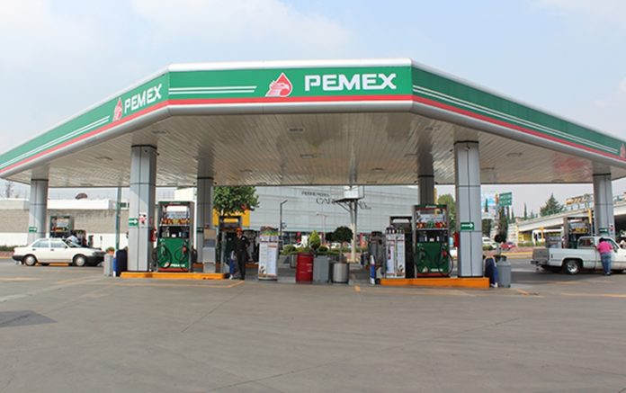 4T revisará permisos de importación de combustibles para fortalecer a Pemex