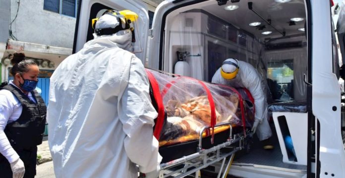 Obrador asegura que la pandemia “ya va a terminar” ¿en qué realidad vive?