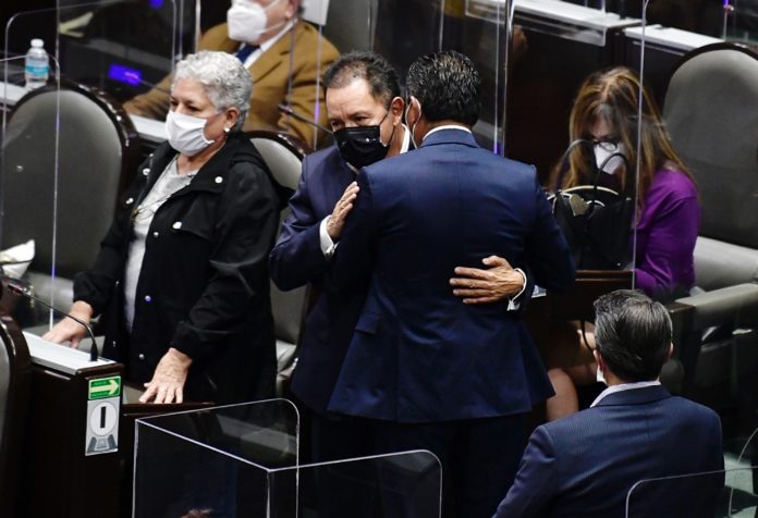 Diputados se contagian de covid Diputados se contagian de covid