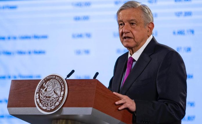 TWJ critica a AMLO TWJ critica a AMLO