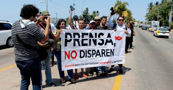 Prensa, no disparen