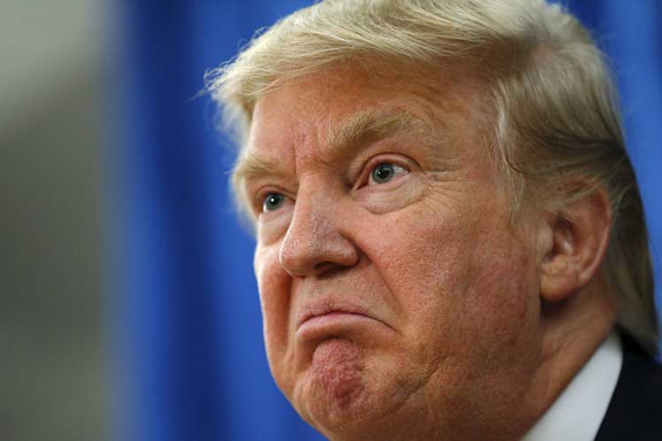 Trump enojado