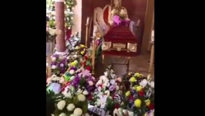 VIDEO: “Presidente enséñeme cómo abrazar al asesino mi hija”: padre llora desconsolado