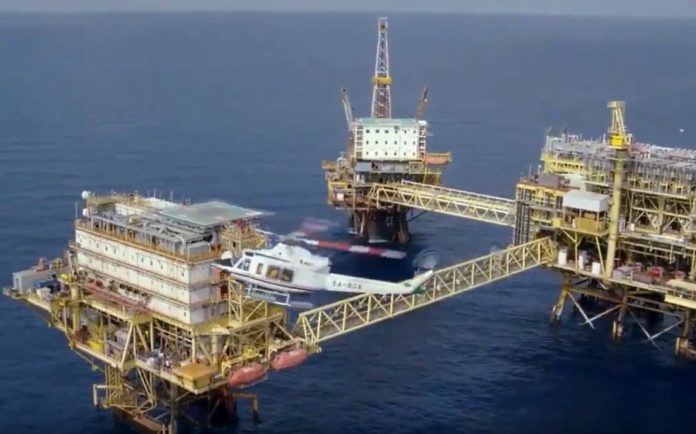 Pemex deja de aplicar prueba de COVID-19 a trabajadores de plataformas