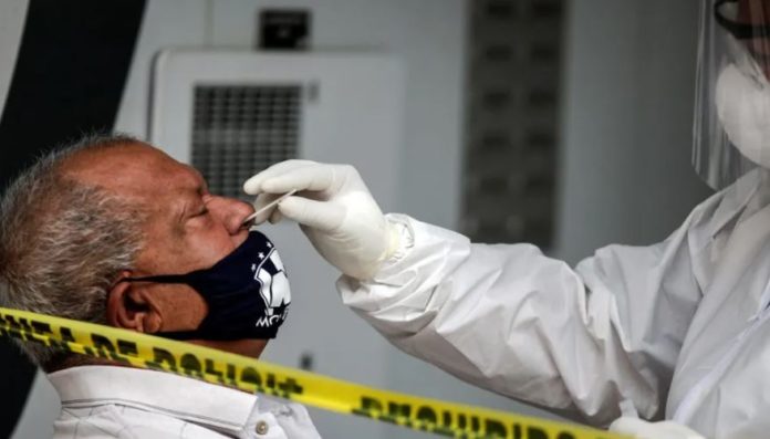 Nueva variante del virus llega a NL Nueva variante del virus llega a NL