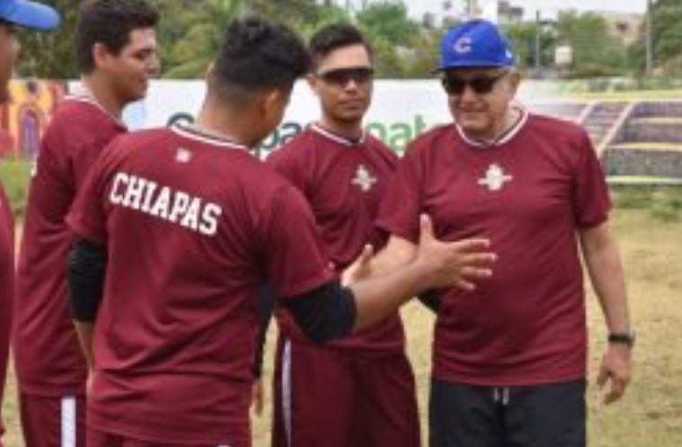 Remodelan estadio de equipo de béisbol 2