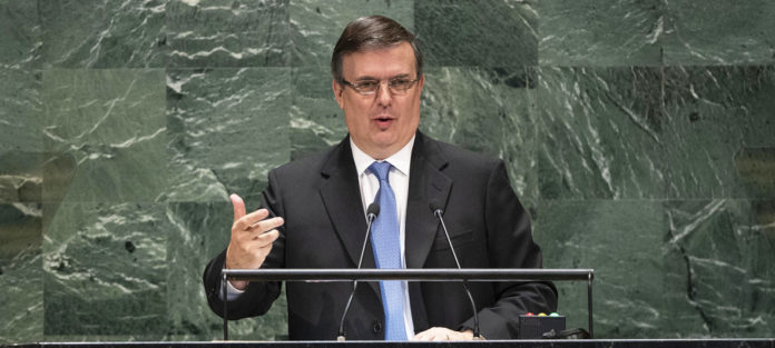Ebrard pide no dejar a nadie atrás en la lucha contra la pandemia