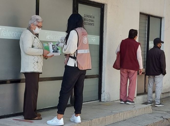 Prohíben tomar fotos a vacunados Prohíben tomar fotos a vacunados