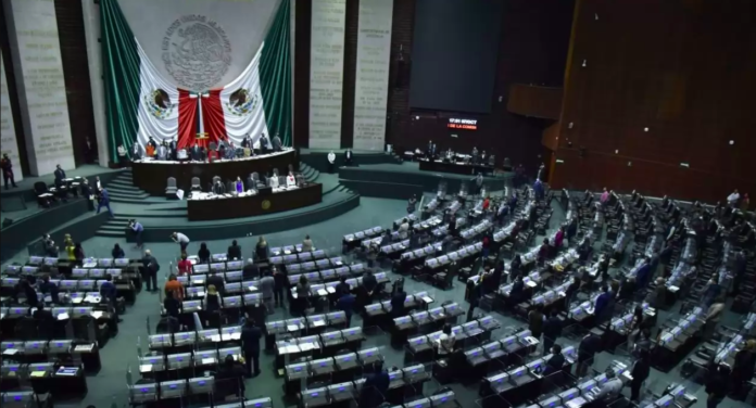 Morena busca eliminar diputados plurinominales en San Lázaro