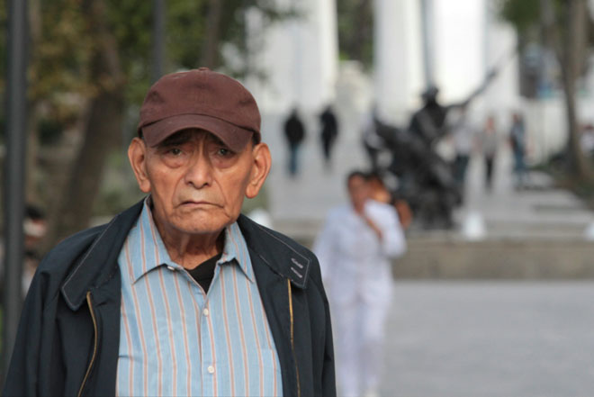 Piden hasta 9 años de cárcel a personas que agredan a adultos mayores